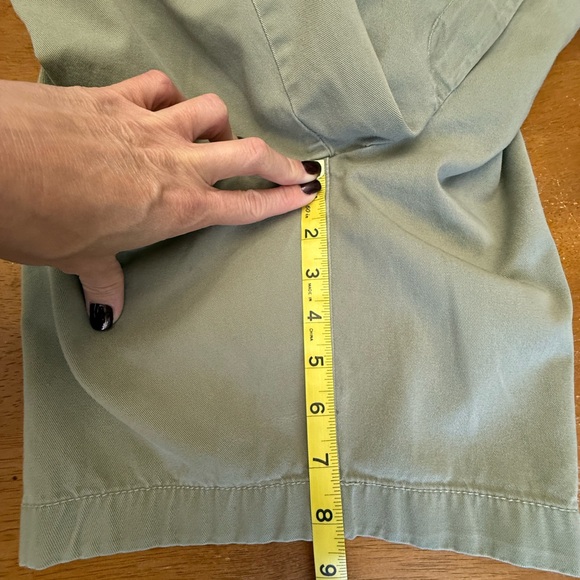 J. Crew Olive Green Women's Bermudas - Picture 6 of 6